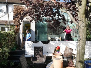 Exterior glass extension